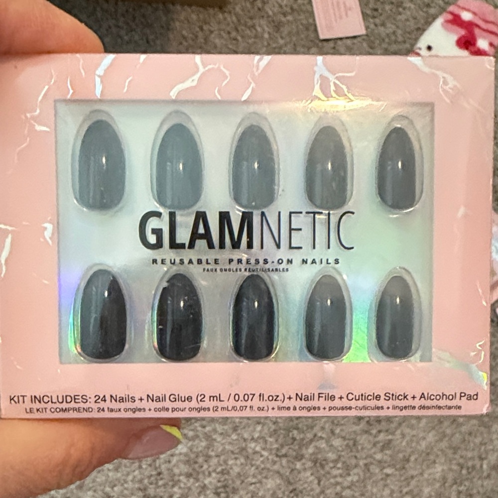 Reusable Press-On Nails - Boba (Black)